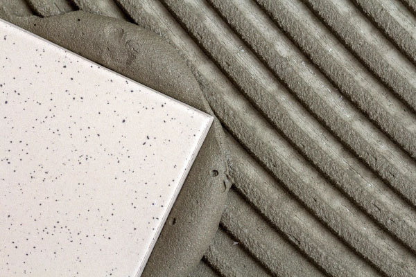 Как выбрать клей для укладки плитки?